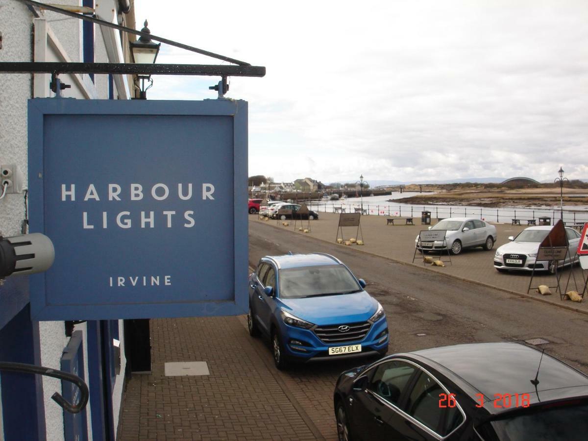 Harbourlights Accomodation Ирвин Экстерьер фото