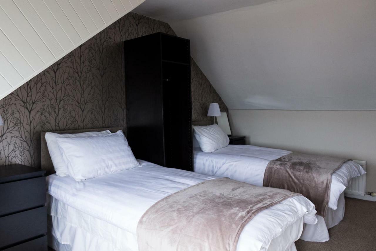 Harbourlights Accomodation Ирвин Экстерьер фото
