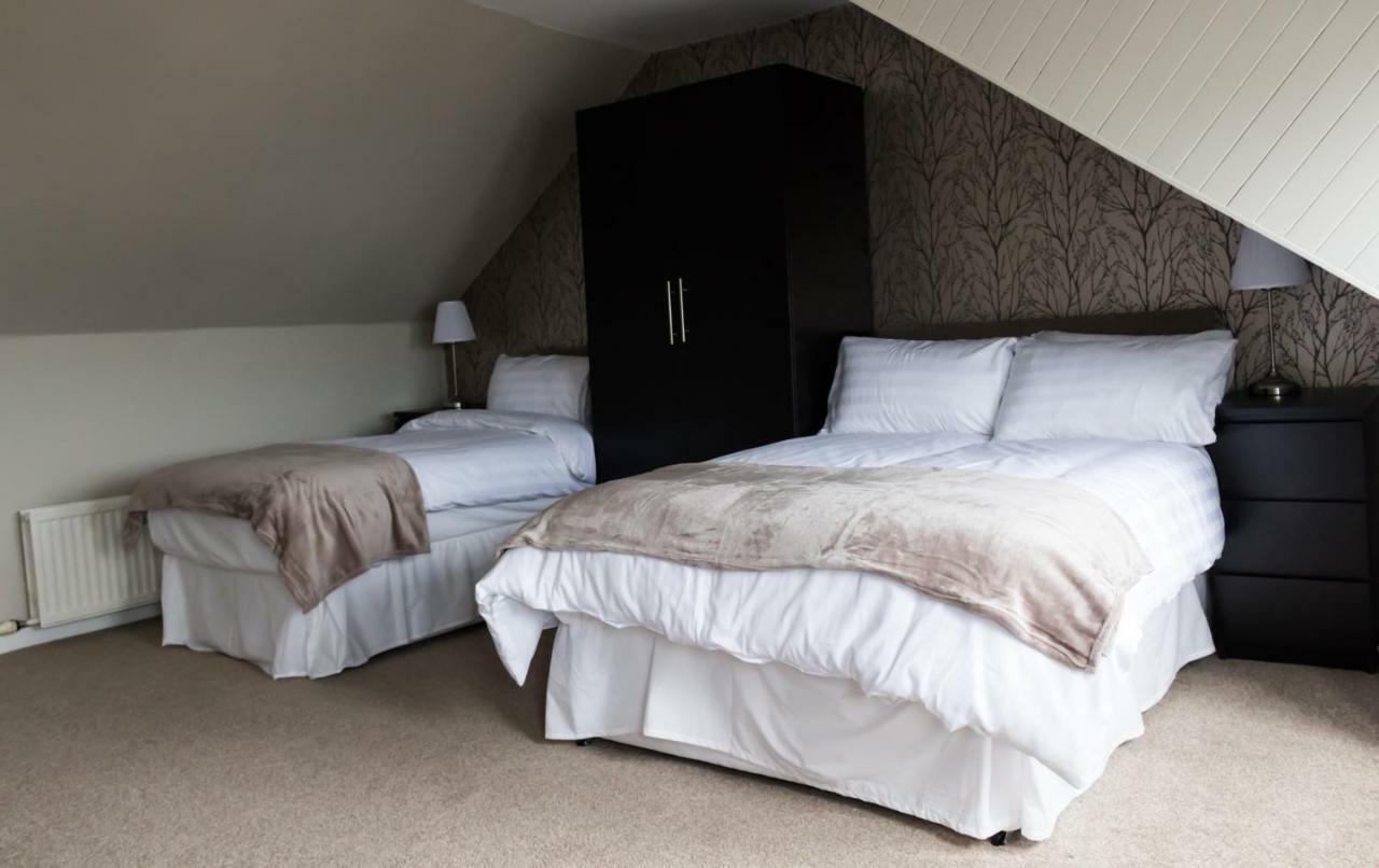 Harbourlights Accomodation Ирвин Экстерьер фото